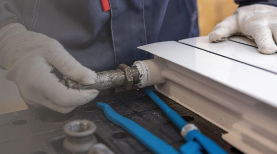 Expert burst pipe repair services in Percy, IL